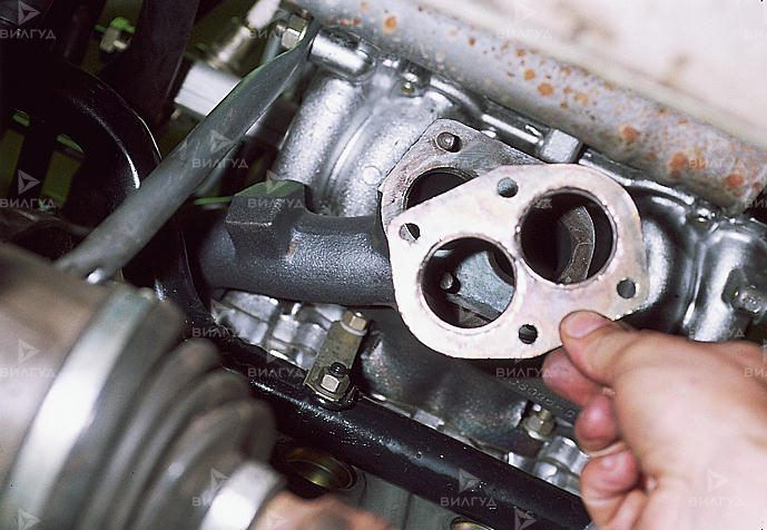 Замена прокладки приемной трубки Datsun в Темрюке
