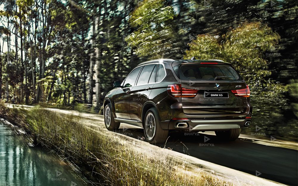 Диагностика бензинового двигателя BMW X5 в Темрюке