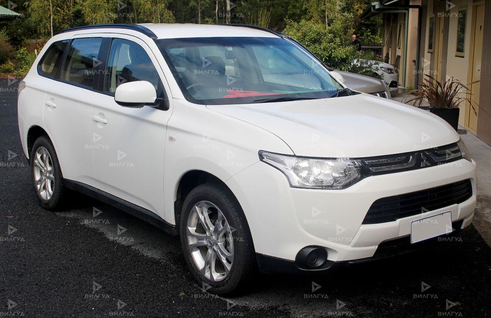 Диагностика бензинового двигателя Mitsubishi Outlander в Темрюке